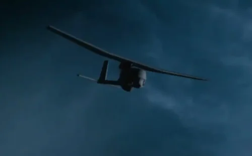 Εκατοντάδες drones έπληξαν τη Μόσχα: Δύο νεκροί και ζημιές σε διυλιστήριο