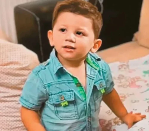 Σοκάρει το κατηγορητήριο για τον θάνατο του μικρού Άγγελου: Του έδιναν ηρεμιστικά για να «πνίγουν» τις κραυγές του