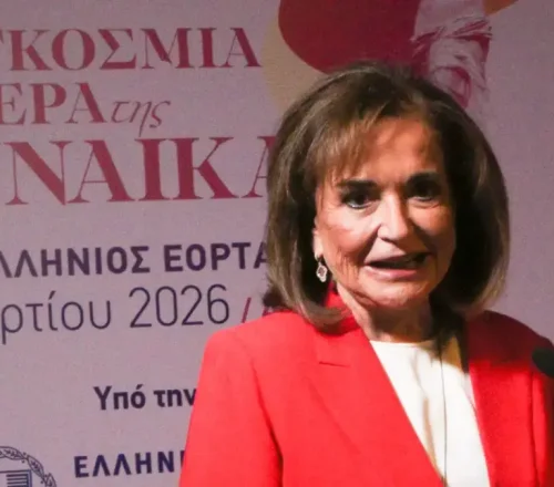 Ντόρα Μπακογιάννη: «Και τι προτείνεται τώρα που έχω παιδί αγνώστου πατρός; Να το καταπιώ;»