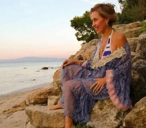 Οι συνθήκες θανάτου της καθηγήτριας Αγγλικών συντάραξαν την εκπαιδευτική κοινότητα