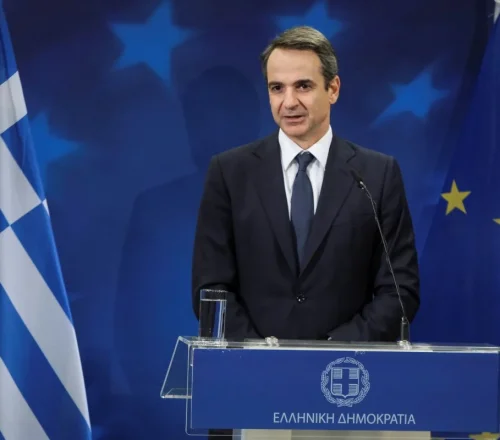 Ανατροπή με πλαφόν: Τα νέα μέτρα Μητσοτάκη για καύσιμα και 61 προϊόντα στο σούπερ μάρκετ