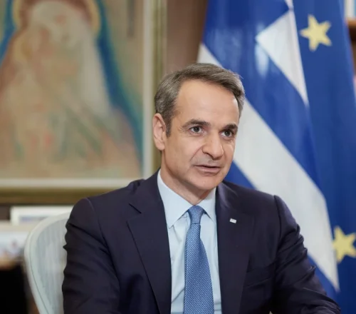 Μητσοτάκης: «Όχι» σε πρόωρες εκλογές και ανασχηματισμό. Ετοιμότητα για την κρίση στο Ιράν