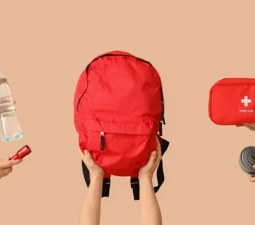 Σακίδιο έκτακτης ανάγκης: Τι ζητά ο Ερυθρός Σταυρός να έχουμε