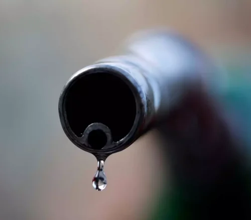 Ενεργειακό Σοκ στην Ελλάδα: Στο τραπέζι η επιστροφή του Fuel Pass λόγω της κρίσης στη Μέση Ανατολή