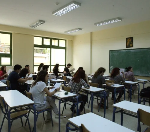 Τέλος των εξετάσεων στα λύκεια: Σημαντικές ημερομηνίες για μαθητές και γονείς