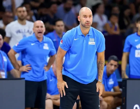 Εθνική Μπάσκετ: Πρώτη ήττα στα προκριματικά από το Μαυροβούνιο και οι «αιχμές» του Σπανούλη