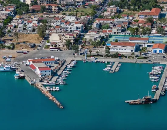 «Κλειδώνει» η βάση στη Σούδα: Έκτακτα μέτρα αεράμυνας μετά τις απειλές του Ιράν