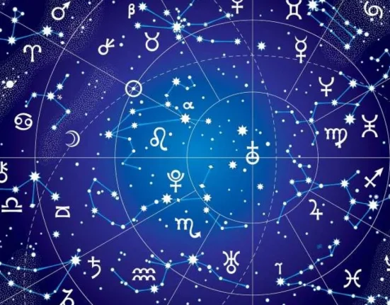 Τα ζώδια σήμερα 25 Φεβρουαρίου: Η Αύξουσα Σελήνη «μιλάει» σε Δίδυμους, Τοξότες, Ιχθύες και Υδροχόους