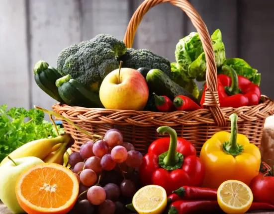 4 τροφές που «θωρακίζουν» τον οργανισμό: Η δύναμη της διατροφής κατά του καρκίνου