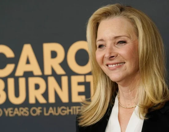 Λίζα Κούντροου: Αποκαλύπτει τις παρενέργειες του Botox και αποκηρύσσει τις αισθητικές επεμβάσεις