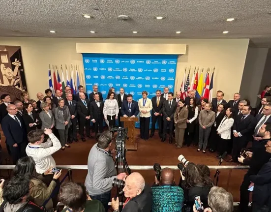 Θρίλερ στο Αμπού Ντάμπι: Εγκλωβισμένη η αποστολή του Άρη μετά τους βομβαρδισμούς