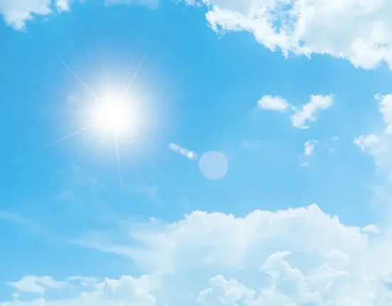 Επικίνδυνη καινοτομία: Σχέδιο εκτόξευσης 50.000 διαστημικών καθρεφτών για «ηλιακό φως κατά παραγγελία»