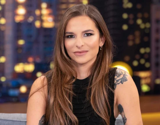 «Λυπάμαι για την κατάντια μας»: Το ξέσπασμα της Εριέττας Κούρκουλου για τους Έλληνες στο Ντουμπάι