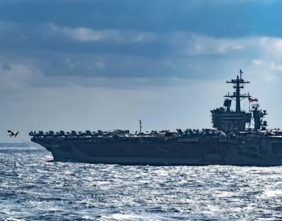 Ιράν εναντίον ΗΠΑ: Οι ισχυρισμοί για επίθεση στο αεροπλανοφόρο «Αβραάμ Λίνκολν»