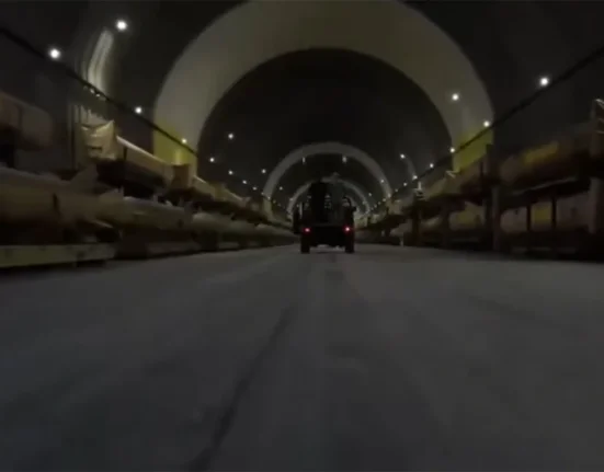 Ισραήλ: Σχεδιάζει επιθέσεις σε ιρανικές υπόγειες εγκαταστάσεις πυραύλων στη δεύτερη φάση