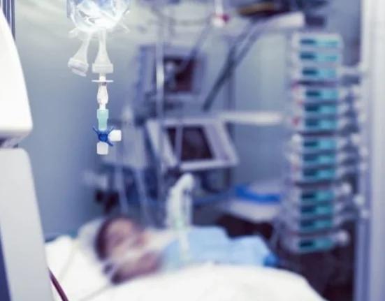 Σοβαρός τραυματισμός 14χρονου από πτώση από πατίνι: Νοσηλεύεται διασωληνωμένος