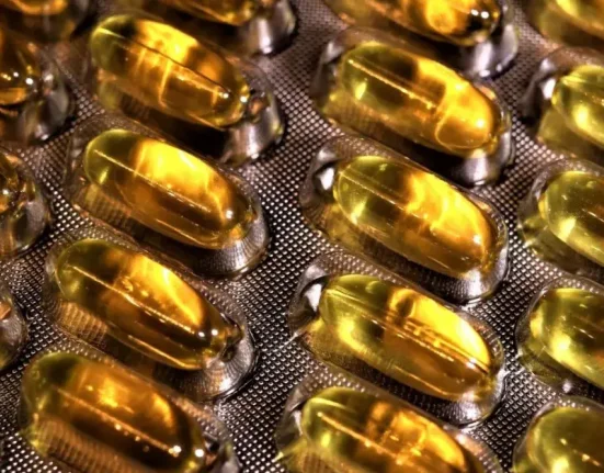 Προσοχή: Ποιοι δεν πρέπει να πάρουν ποτέ μουρουνέλαιο σύμφωνα με τους ειδικούς