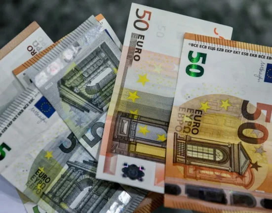 Voucher 750 ευρώ για εργαζόμενους: Ανοίγει σήμερα η πλατφόρμα των αιτήσεων