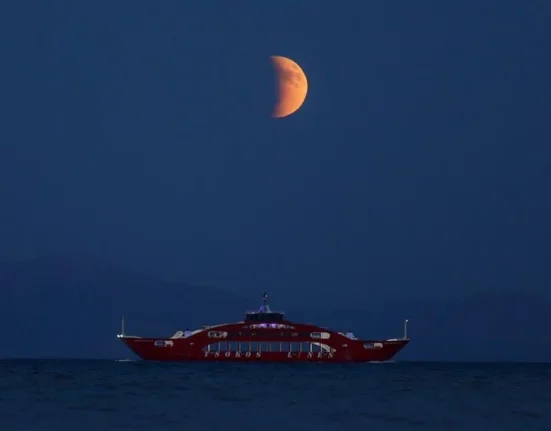 Ολική έκλειψη ηλίου τον Αύγουστο: Πού και πότε θα τη δούμε στην Ελλάδα;