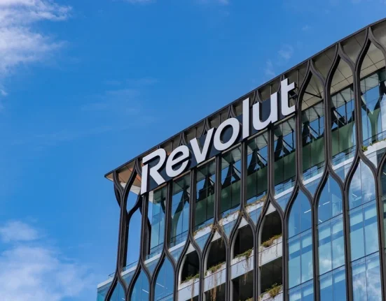 ΕΚΤ: Νέα περιοριστικά μέτρα στη Revolut για την ασφάλεια των χρηματοοικονομικών υπηρεσιών