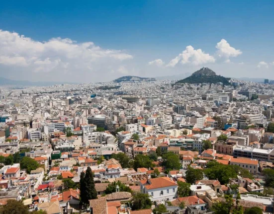 Επιδότηση έως 35.000 ευρώ για ανακαίνιση σπιτιού: Πώς θα πάρετε τη Βεβαίωση Επιλεξιμότητας από 15 Ιουνίου