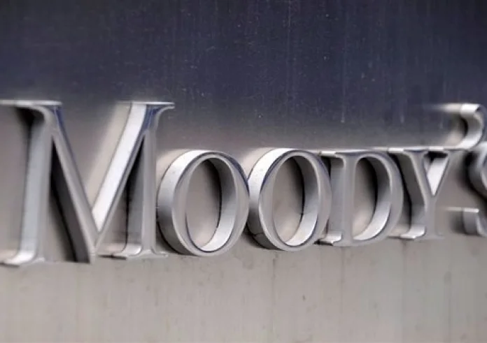 Moody’s: Αναβάθμισε έξι ελληνικές τράπεζες