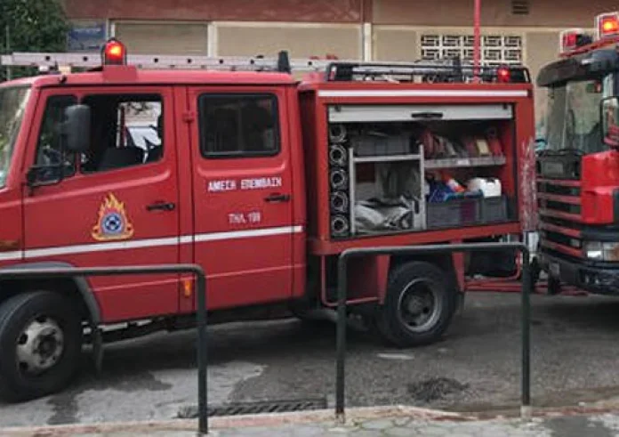 Μεγάλη φωτιά σε πολυκατοικία στο Χαϊδάρι