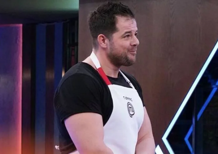 MasterChef: Λύγισε ο Γιάννος Σδούγκας