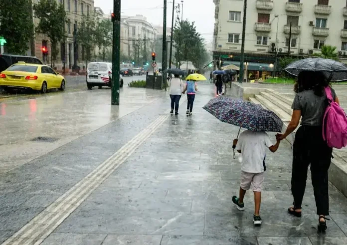Καιρός: Με βροχές και καταιγίδες μπαίνει ο Σεπτέμβριος - Οι περιοχές που θα χτυπήσει η κακοκαιρία