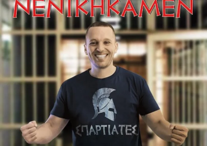 Κασιδιάρης: Χαιρετίζω αυτή τη νίκη ως ένας απλός αγγελιοφόρος της εθνικής ιδέας – Νενικήκαμεν