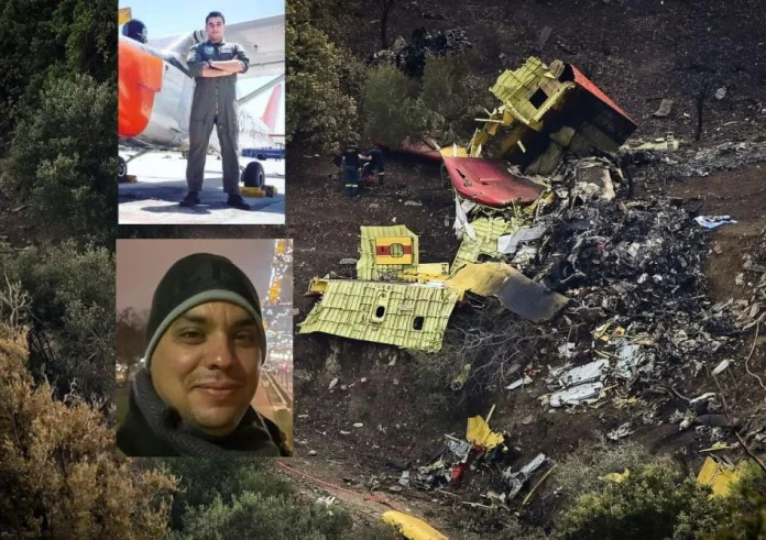 Βουβός πόνος στις γειτονιές των πιλότων του μοιραίου Canadair - Συγκλονισμένοι, αλλά υπερήφανοι οι γονείς