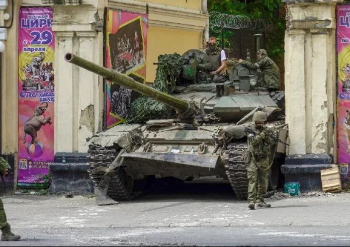 Η Μόσχα οχυρώνεται - Μαχητές της Wagner στα 400 χιλιόμετρα από τη ρωσική πρωτεύουσα