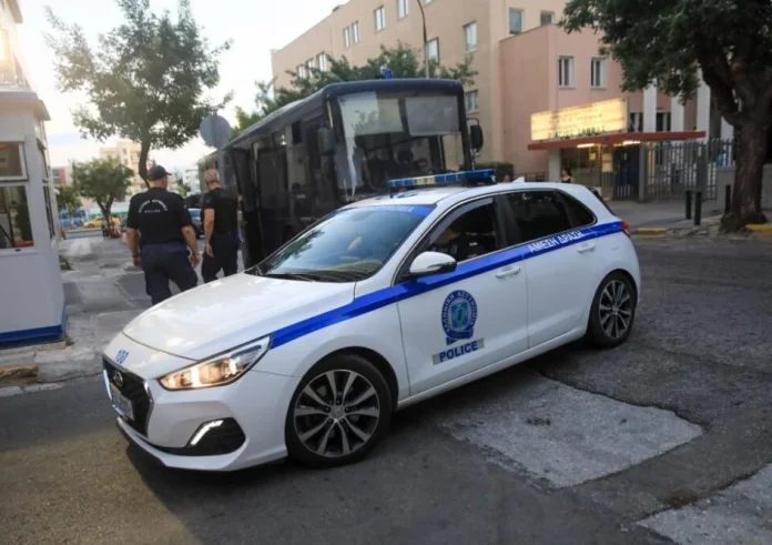Ν. Φιλαδέλφεια: Συνελήφθησαν άλλοι 5 Κροάτες που επιχείρησαν να διαφύγουν από το Λιμάνι της Ηγουμενίτσας