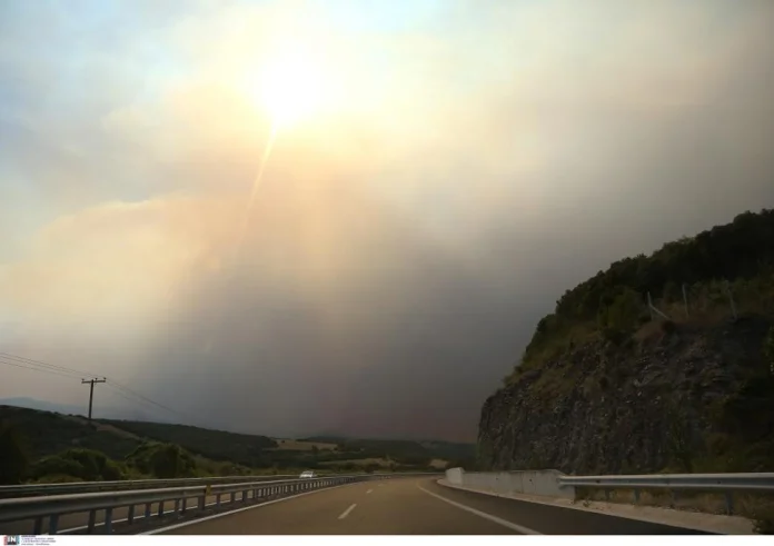 Φωτιά στην Αλεξανδρούπολη: Χωρίς ρεύμα η Σαμοθράκη – Αγώνας δρόμου για να αποκατασταθεί το δίκτυο