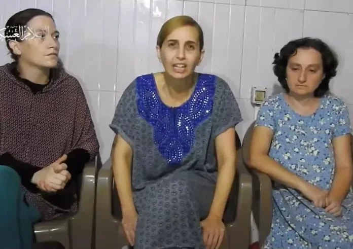 Μέση Ανατολή: Η Χαμάς έδωσε βίντεο με τρεις Ισραηλινές ομήρους – Κατηγορούν τον Νετανιάχου