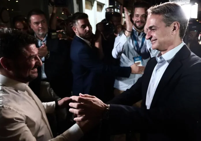 Γαλάζια κυριαρχία με 7 περιφέρειες από τον Α’ γύρο – κάτω από τις εθνικές ο ΣΥΡΙΖΑ, μικρά κέρδη για ΠΑΣΟΚ, ΚΚΕ