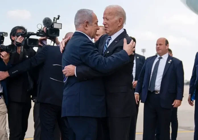 Πόλεμος στη Μέση Ανατολή: Ο Μπάιντεν τόνισε ότι θα συνεργασθεί με το Ισραήλ για την αποφυγή περαιτέρω τραγωδίας