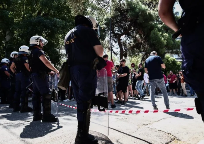 Ιωάννα Κολοβού: Της κάνουν έξωση - Έσπασαν την πόρτα με πριόνι
