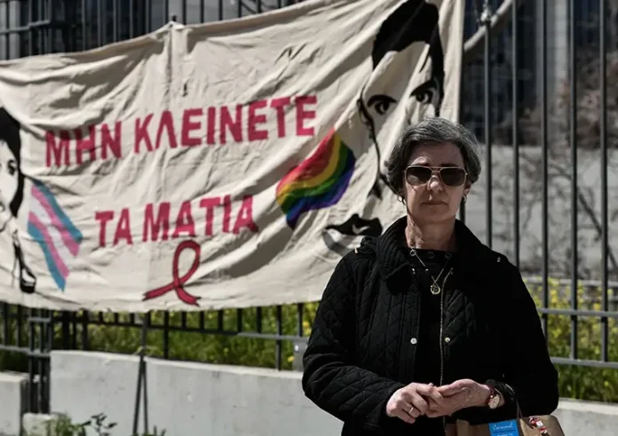 Μητέρα Ζακ σε Μάνδρου: «Ο γιος μου πέθανε από κλωτσιές, σας ενόχλησε ο τρόπος που πέθανε ο Αντώνης»