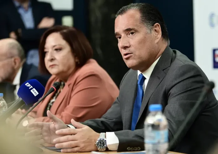 Γεωργιάδης: Αν οι ασθενείς είχαν λάβει όλα αυτά τα φάρμακα που τους έχουν συνταγογραφηθεί «θα είχαν πεθάνει 100 φορές»
