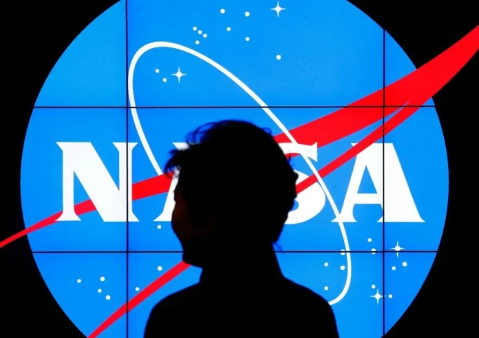 NASA: Φέρνει στο προσκήνιο την «προφητεία» του Χόκινγκ για το τέλος του κόσμου