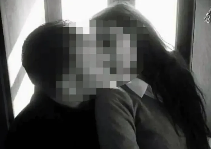 Θα ανέβαζε στο ίντερνετ βίντεο για να δει πόσα πιάνω. Φρίκη για τον αστυνομικό της Βουλής