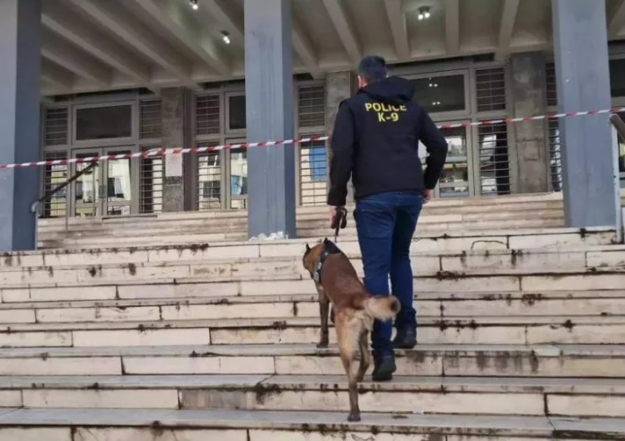 Θεσσαλονίκη: Φόβοι για αναβίωση της τρομοκρατίας μετά την ανάληψη ευθύνης για την αποστολή του φακέλου – βόμβα