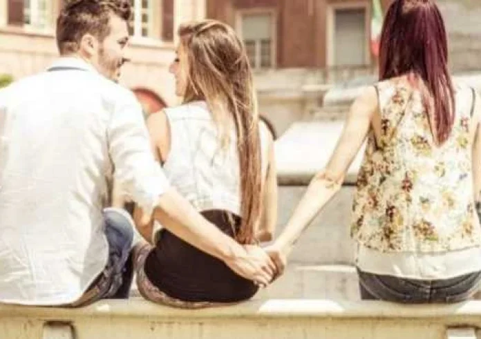 Έρευνα εξηγεί γιατί απατάμε τους συντρόφους μας