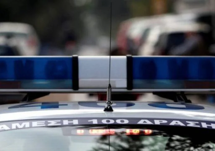 Θεσσαλονίκη: Θρίλερ με σορό γυναίκας – Βρέθηκε σε χωματόδρομο κοντά στα ΚΤΕΛ