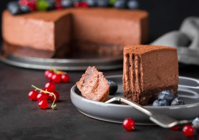 Cheesecake σοκολάτα με 3 υλικά - Με τραγανή βάση και αφράτη κρέμα, έτοιμο σε 5 λεπτά