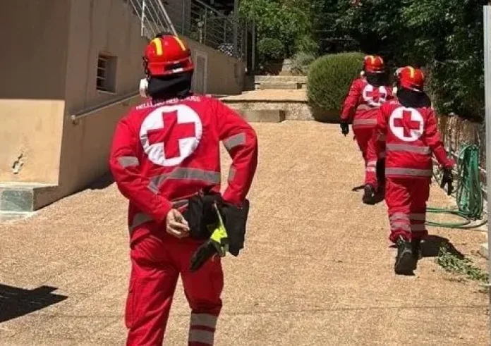 Ο Ερυθρός Σταυρός συγκεντρώνει τρόφιμα και φάρμακα για τους πυρόπληκτους
