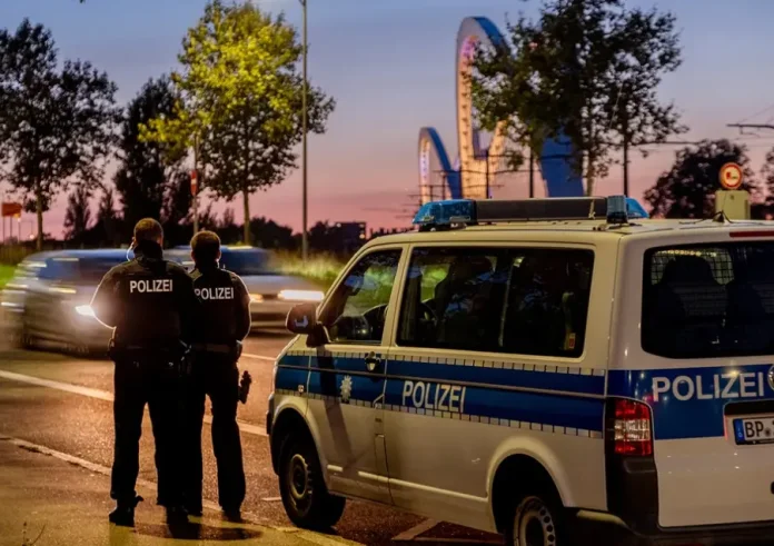 Αυστηρότεροι έλεγχοι από σήμερα στα σύνορα της Γερμανίας.  Ποιοι αντιδρούν, ποιοι στηρίζουν τα μέτρα