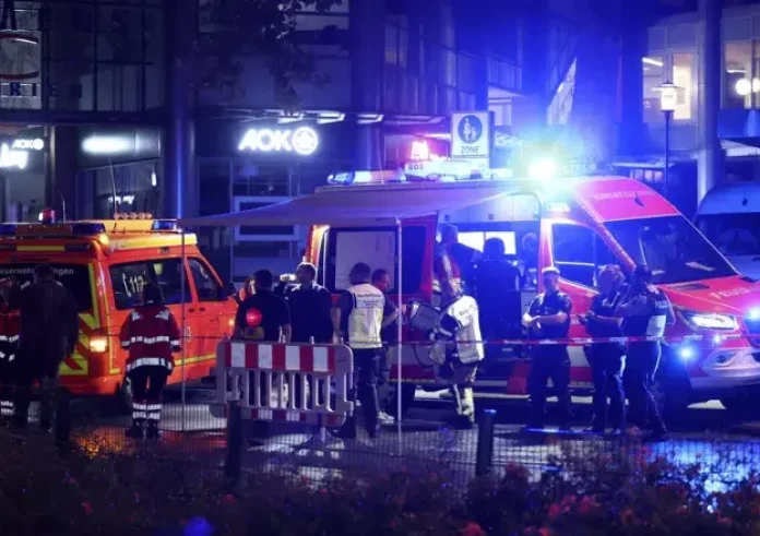 Γερμανία: Συνελήφθη ο δράστης του μακελειού – 26χρονος, μέλος του ISIS