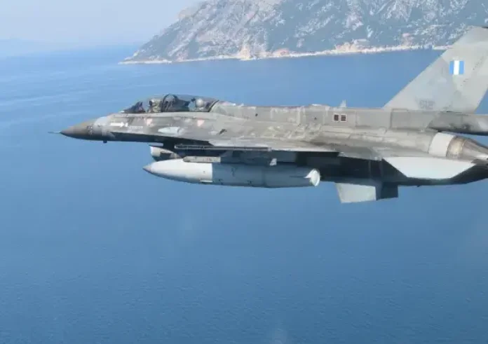 Αντιδράσεις και ανησυχία σε χωριά της Κρήτης για επικίνδυνες πτήσεις της Πολεμικής Αεροπορίας